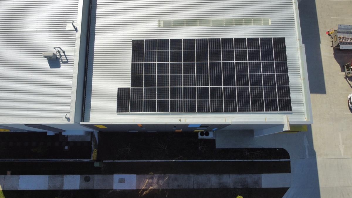 FIMER’s PVS-15 three-phase inverter was installed and commissioned at a leading renewable energy company in Queensland, Australia.  
